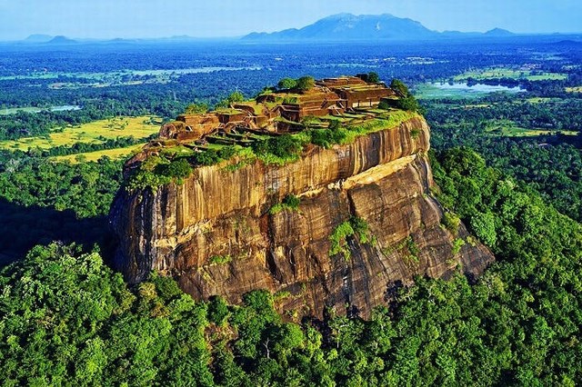 Sigiriya Taxi Service